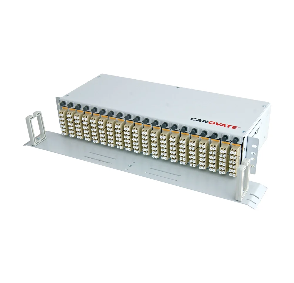 canovate cabfiber server consulting it praha ai agent budoucnost 2026 datacenter 2025 dc 55